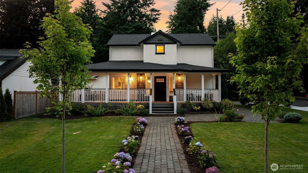 Photo of 10731 NE 108th Street, Kirkland, WA 98033 (MLS # 2393716)