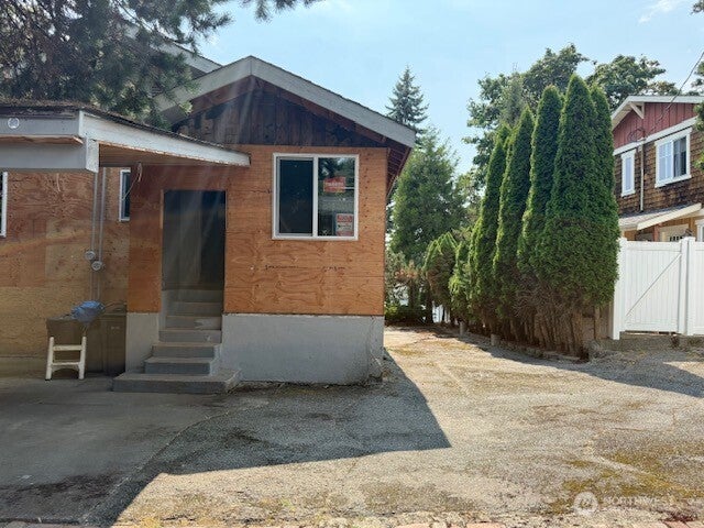 2325 Wheaton Way