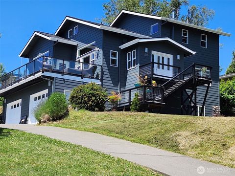 Photo of 4325 King Avenue, Bellingham, WA 98226 (MLS # 2515020)