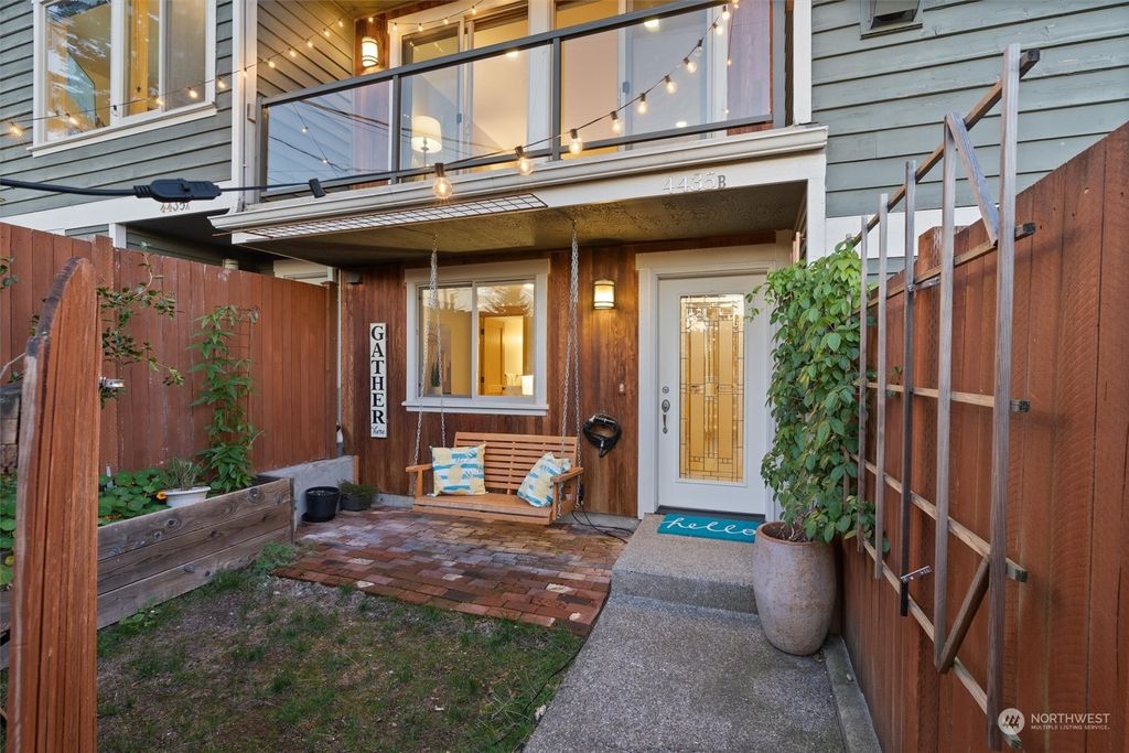 Photo of 4435 44th Avenue SW #B, Seattle, WA 98116 (MLS # 2170774)