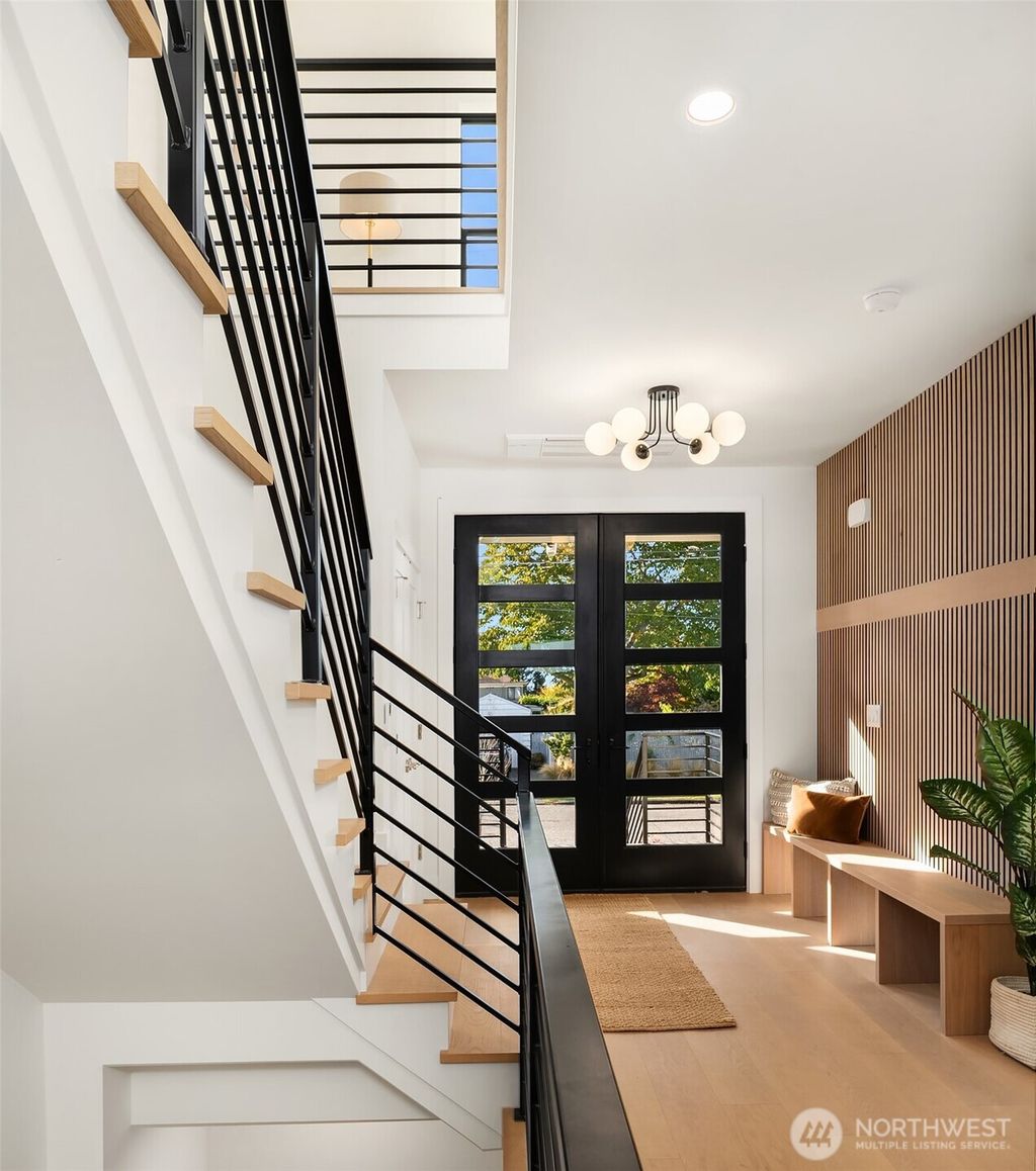 Photo of 3406 38th Avenue W, Seattle, WA 98199 (MLS # 2445744)