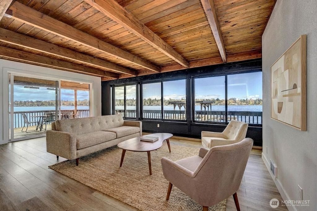 Photo of 108 E Lake Stevens Road Rd, Lake Stevens, WA 98258 (MLS # 2508548)