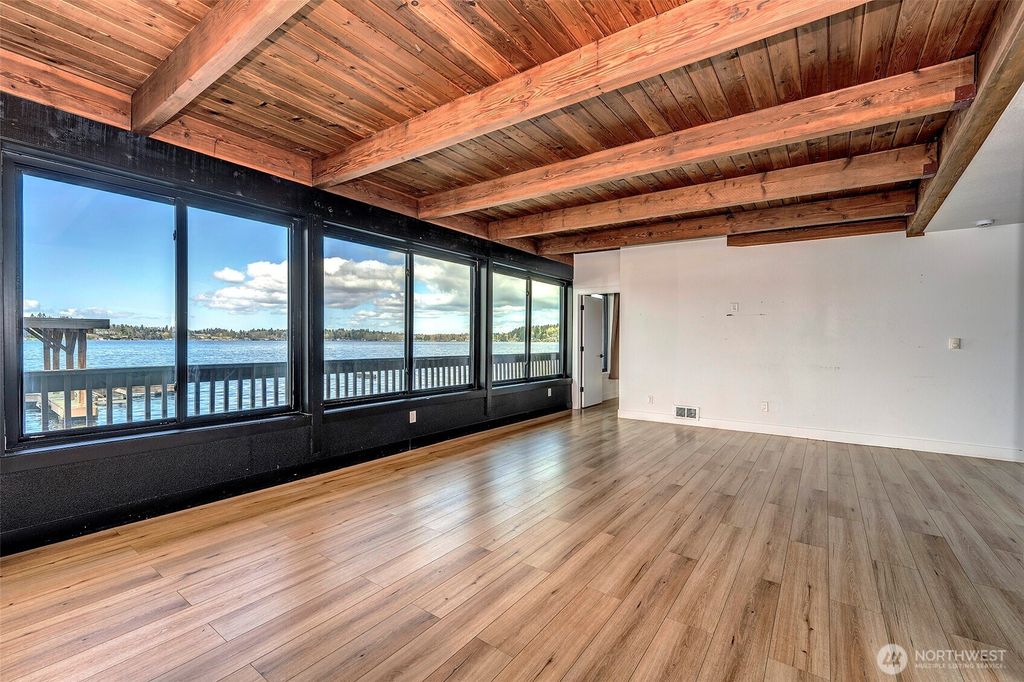 Photo of 108 E Lake Stevens Road Rd, Lake Stevens, WA 98258 (MLS # 2508548)