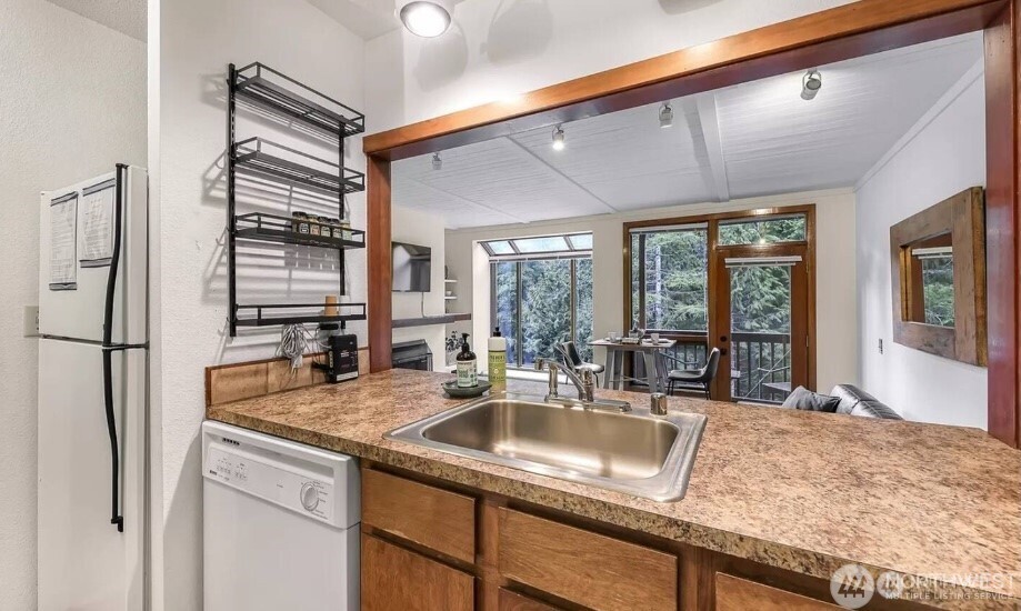 10500 Mt Baker Highway 1003