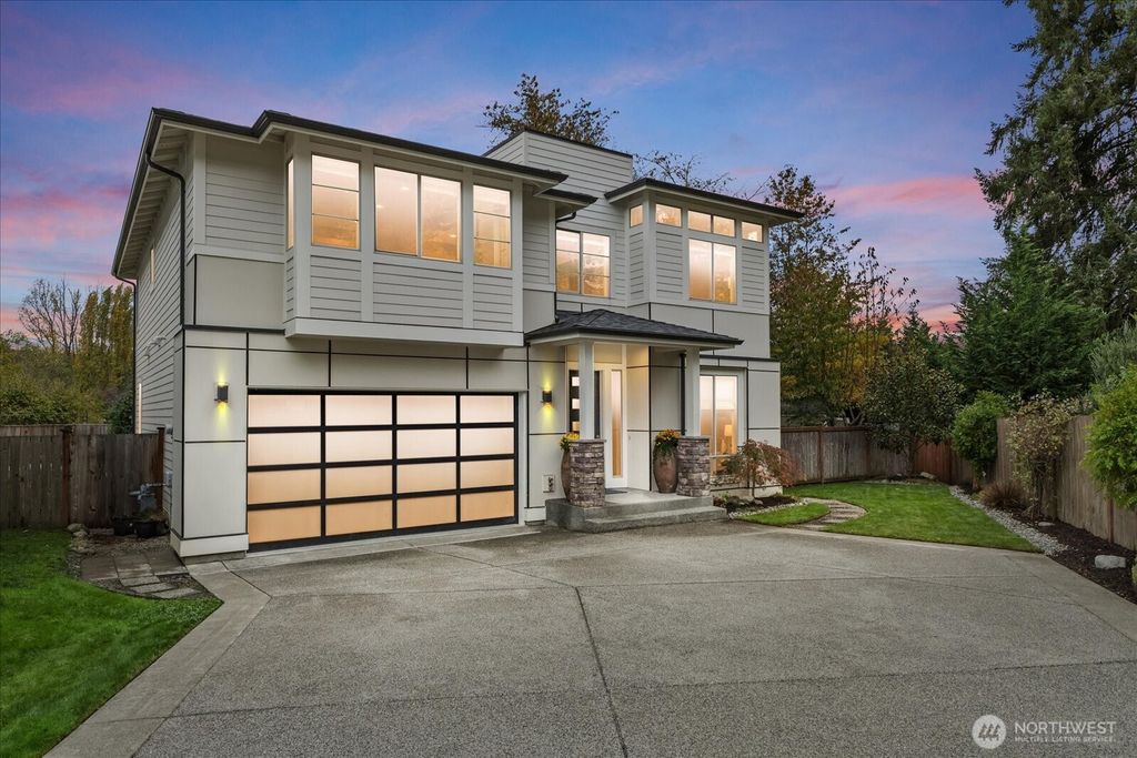 Photo of 4559 327th Place NE, Carnation, WA 98014 (MLS # 2449392)