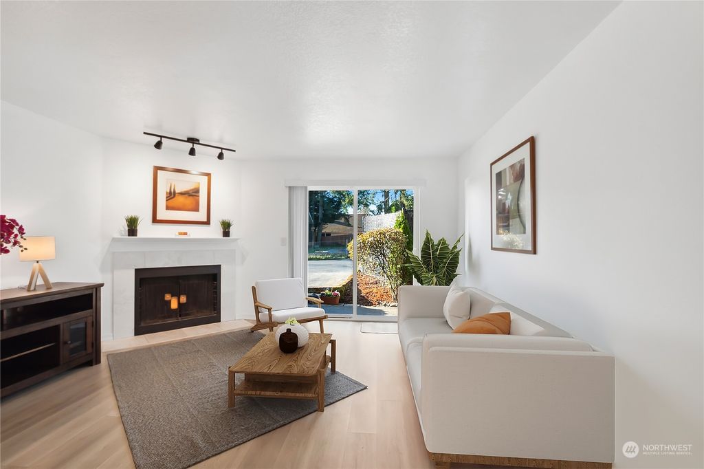 Photo of 16817 Larch Way #A103, Lynnwood, WA 98037 (MLS # 2212491)