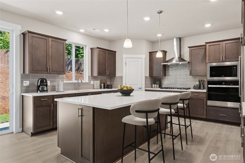 10011 38th Street Ct E 44