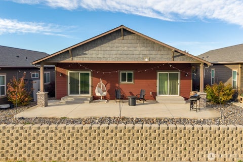 Photo of 6097 Murray Way WAY, Moses Lake, WA 98837 (MLS # 2594261)