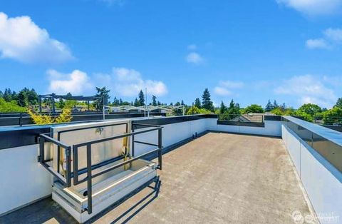 604 77th Street D Seattle WA 98117