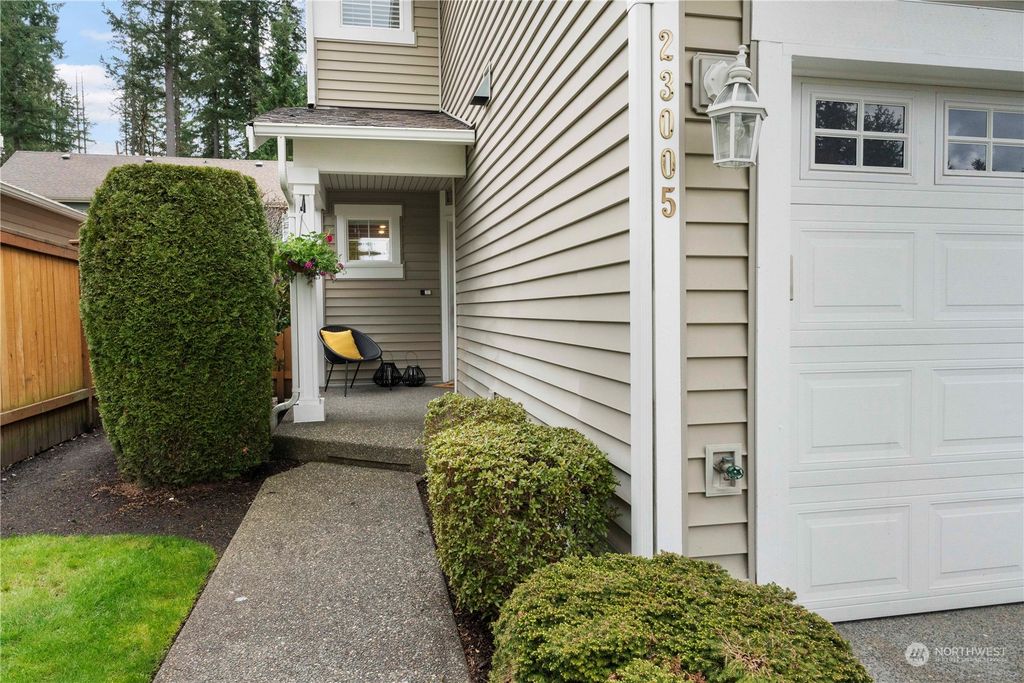 Photo of 23005 SE 241st Place, Maple Valley, WA 98038 (MLS # 2060215)
