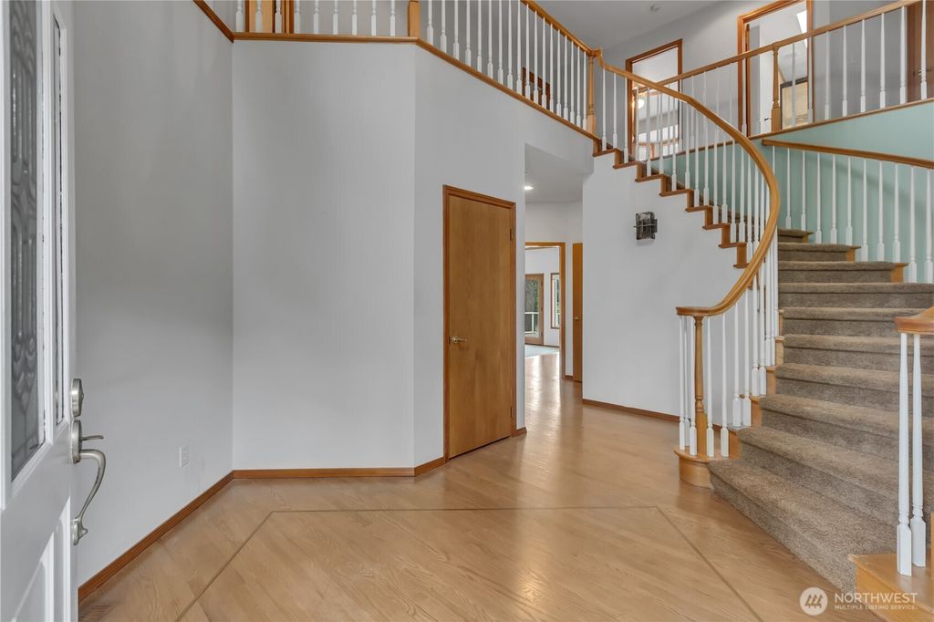 Photo of 4452 185th Avenue E, Lake Tapps, WA 98391 (MLS # 2514425)
