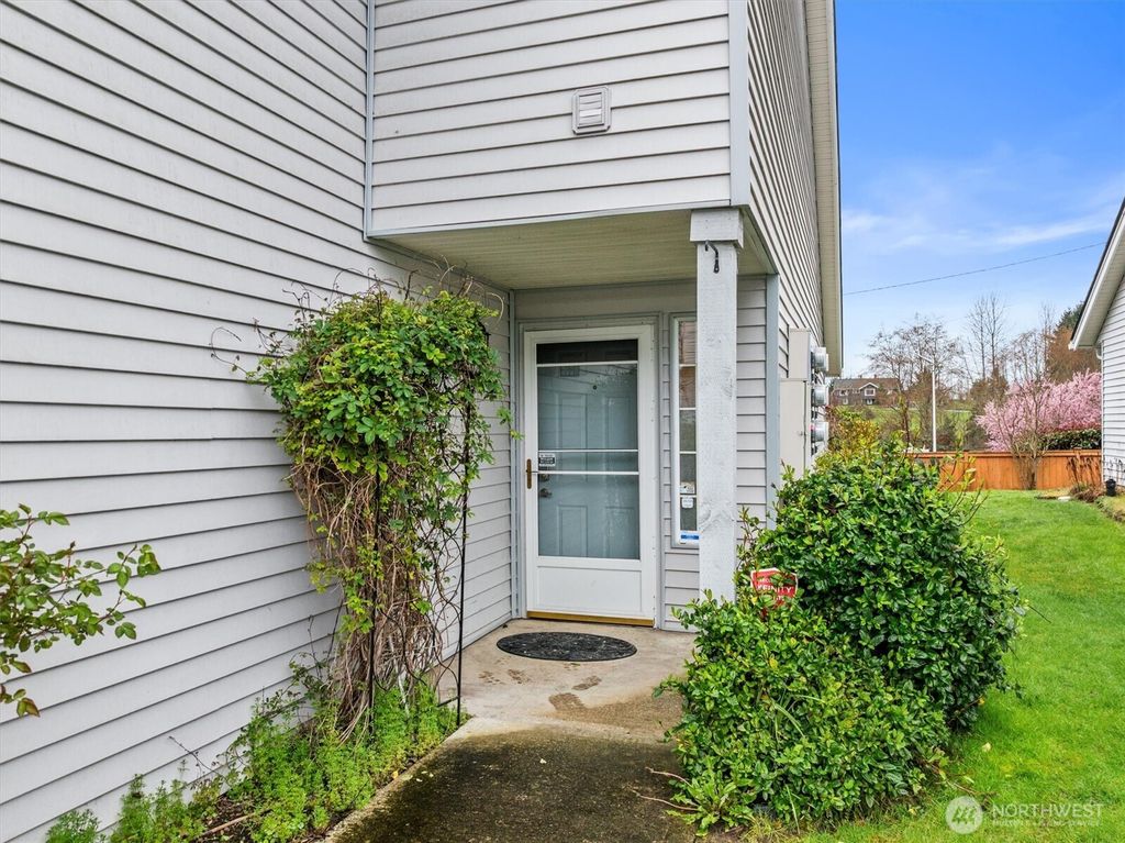 Photo of 1203 24th Avenue Ct #F, Milton, WA 98354 (MLS # 2494830)