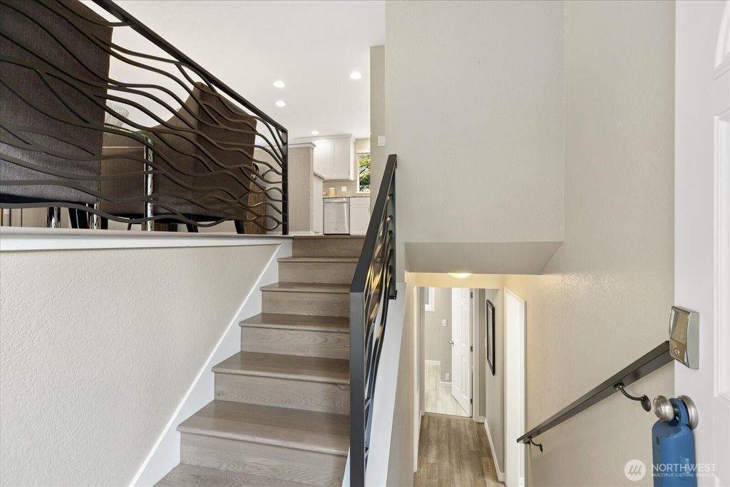 Photo of 11019 NE 116th Street, Kirkland, WA 98034 (MLS # 2409763)