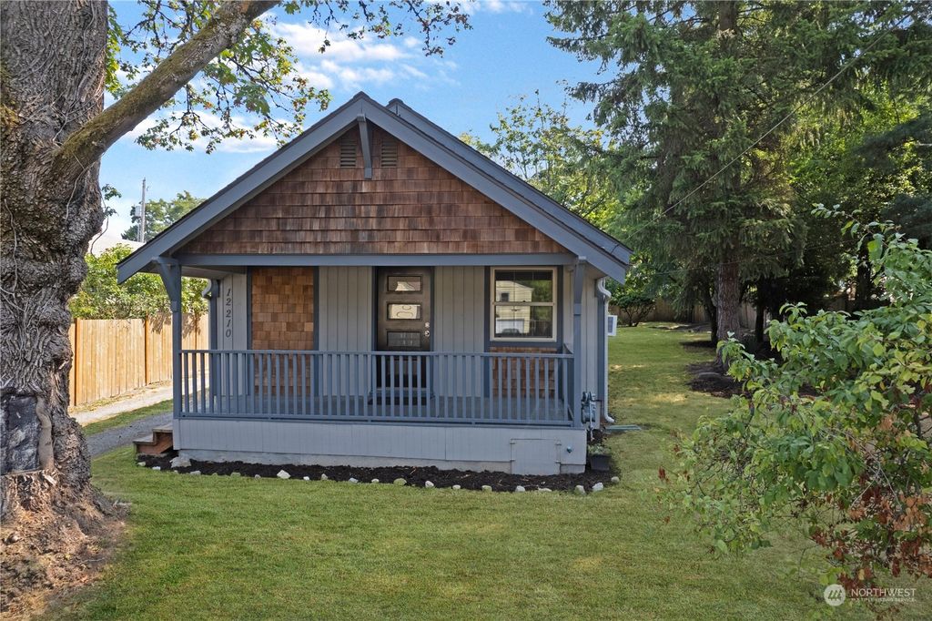 Photo of 12210 Roseberg Avenue S, Burien, WA 98168 (MLS # 2150591)