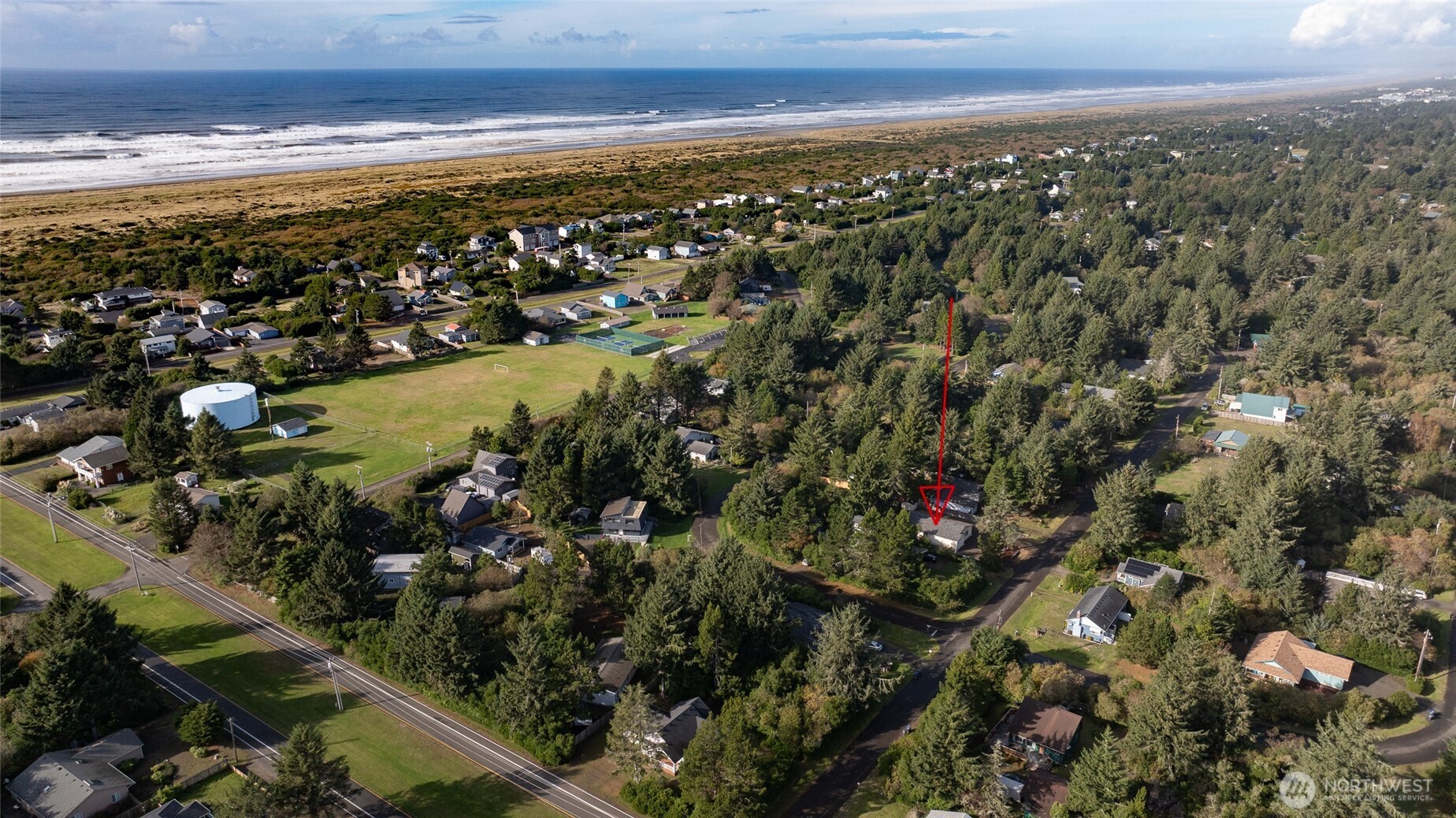 465 Centaurus Avenue SW