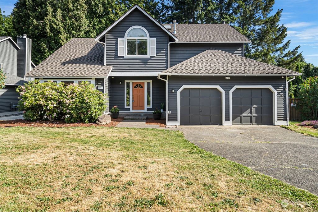 Photo of 11520 SE 323rd Place, Auburn, WA 98092 (MLS # 2070477)
