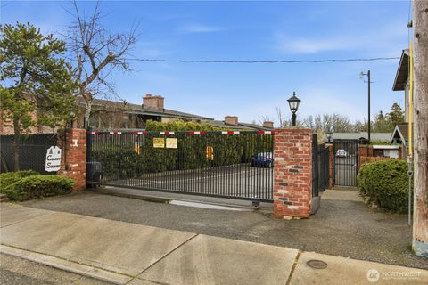 13704 37th Avenue S 59 Tukwila WA 98168