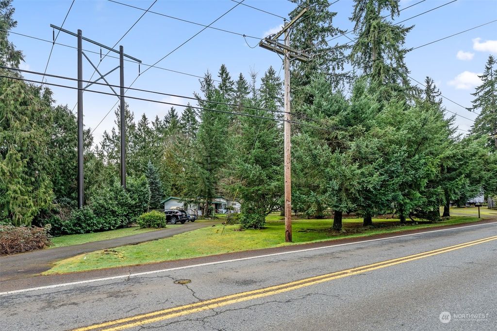 Photo of 21209 Cypress Way Way, Lynnwood, WA 98036 (MLS # 2196935)