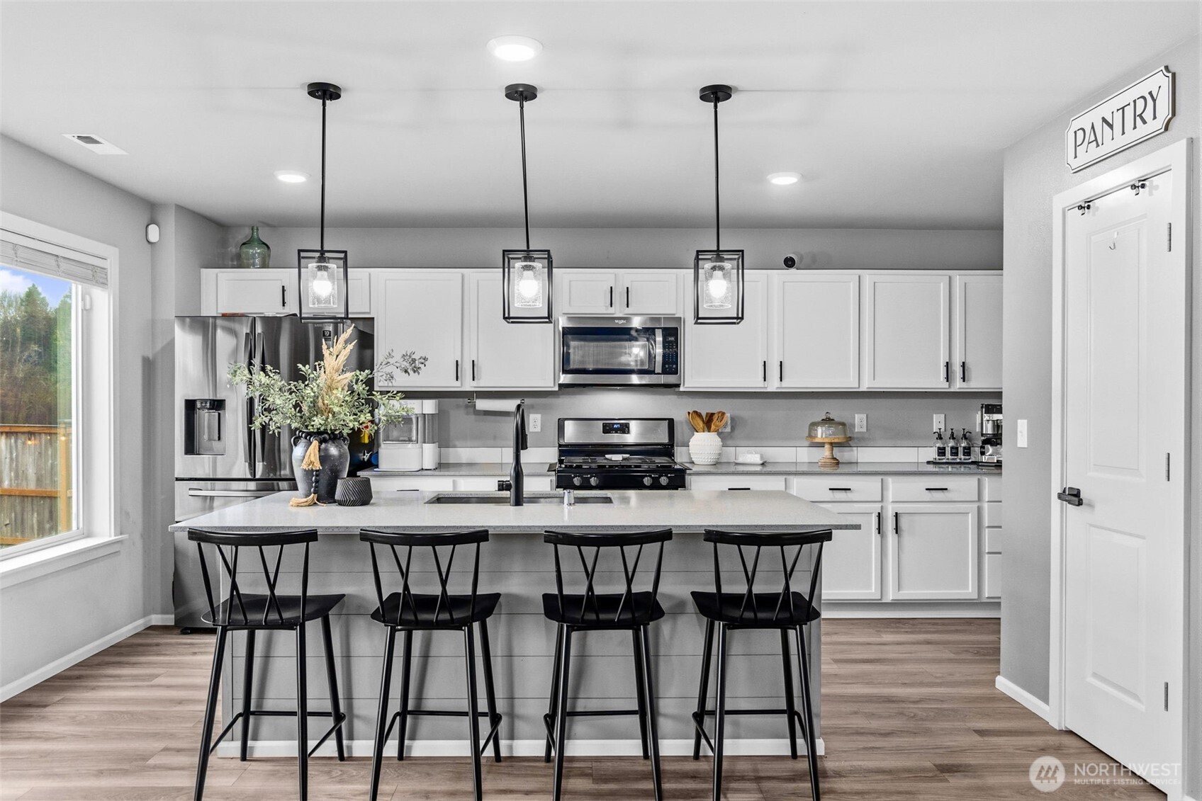 9274 Candytuft Drive SE