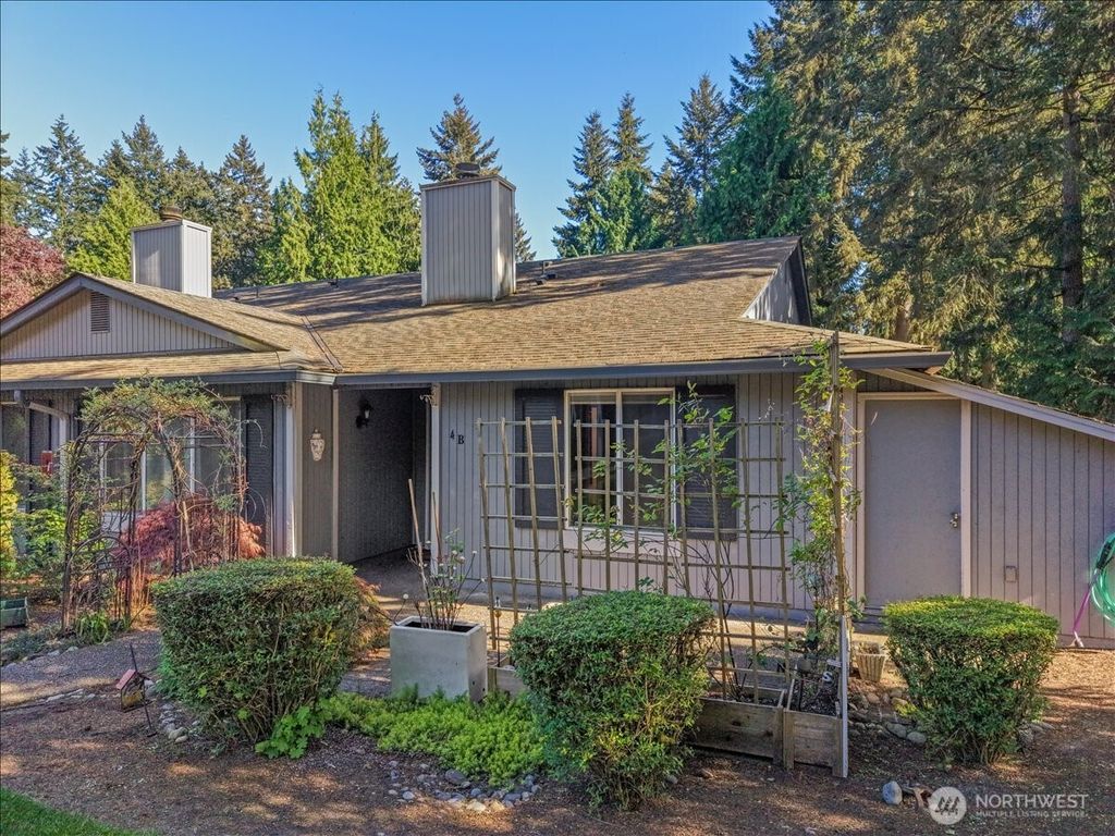 Photo of 507 S 321st Street Avenue S #4B, Federal Way, WA 98003 (MLS # 2519255)