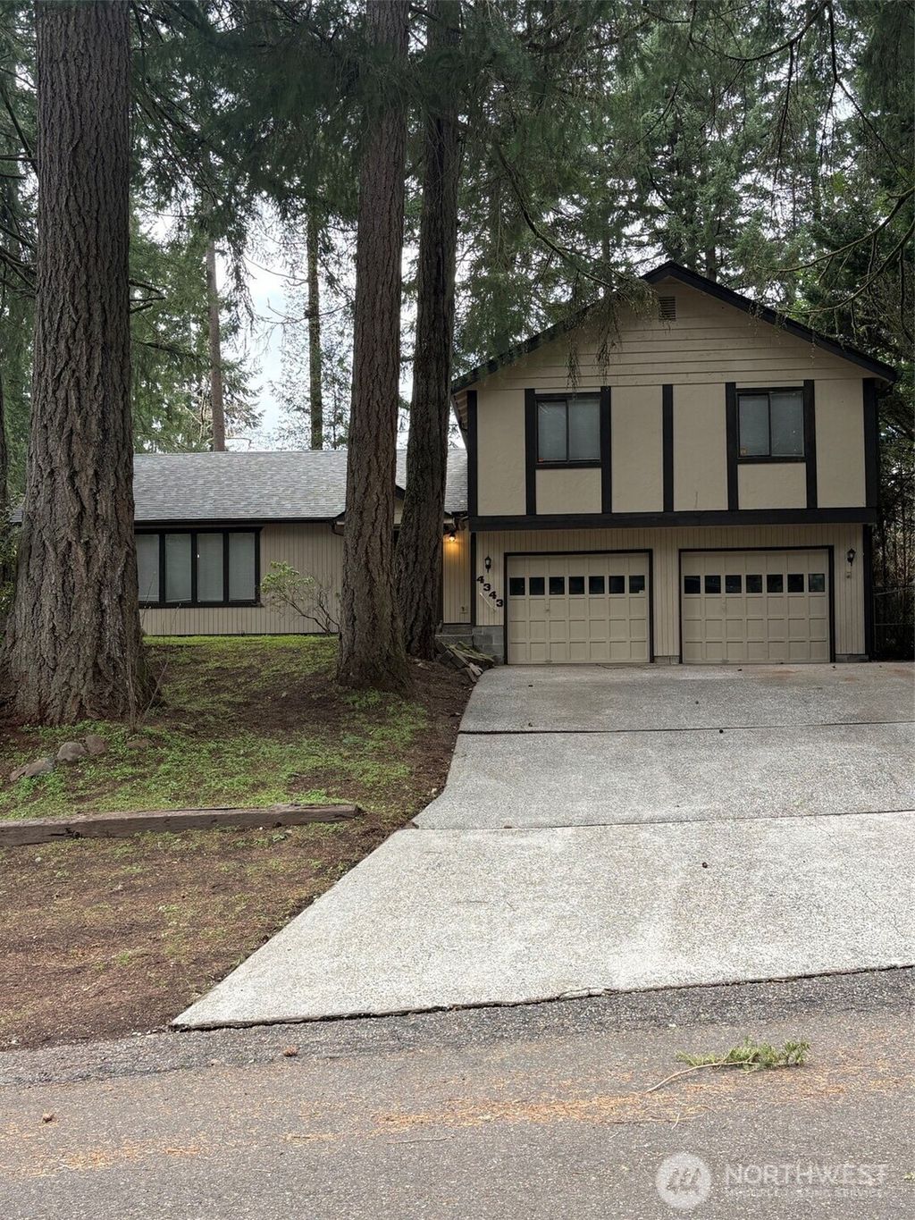 Photo of 4343 Highline Drive SE, Olympia, WA 98501 (MLS # 2485666)