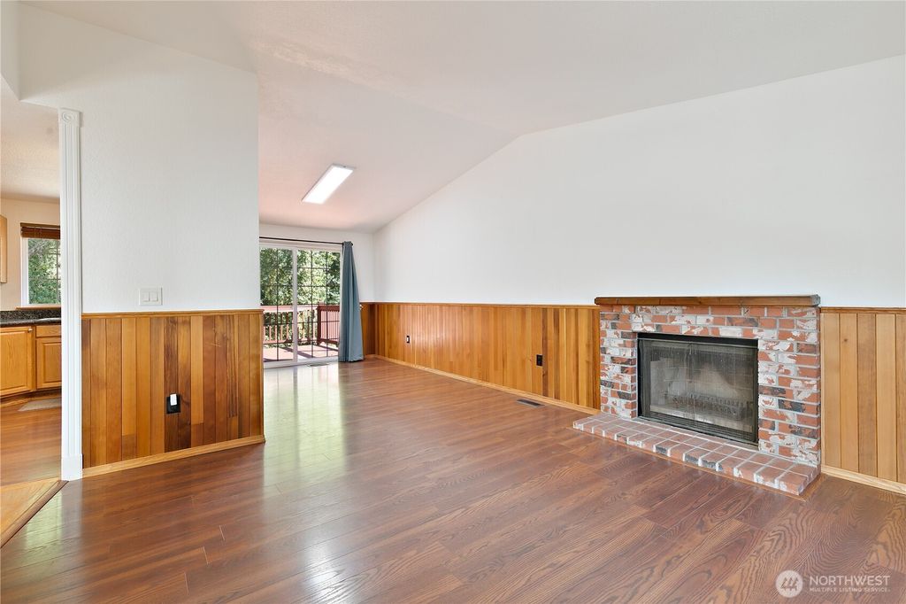 Photo of 22006 120th Place SE, Kent, WA 98031 (MLS # 2434178)