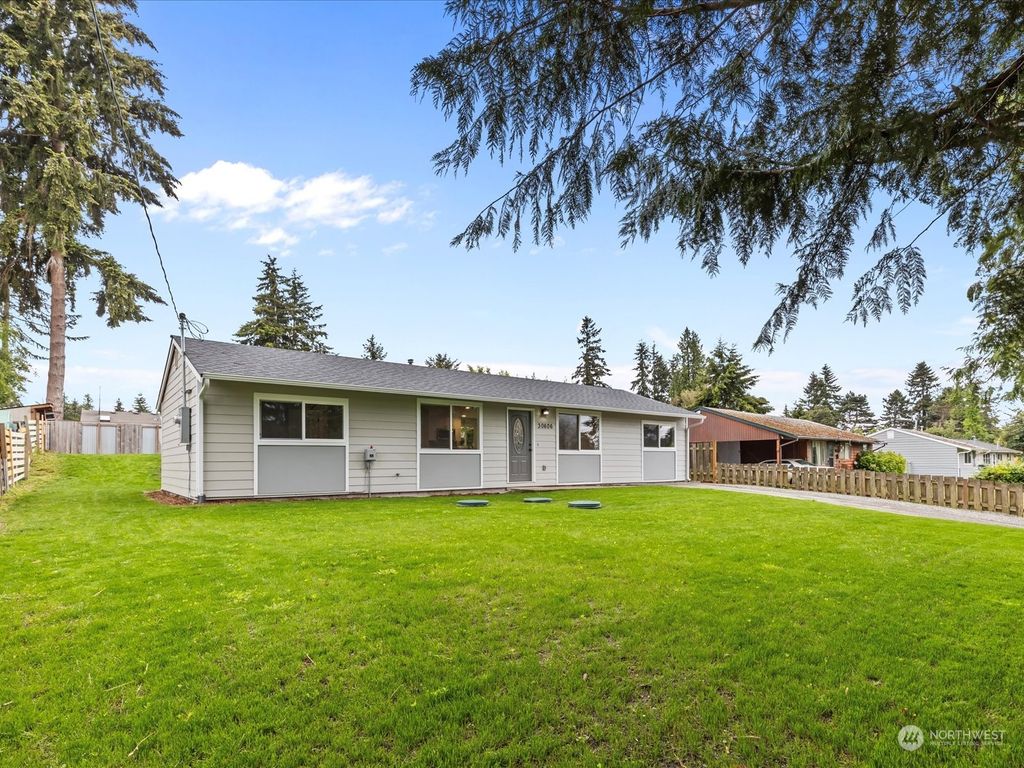 Photo of 30606 2nd Avenue SW, Federal Way, WA 98023 (MLS # 2243761)