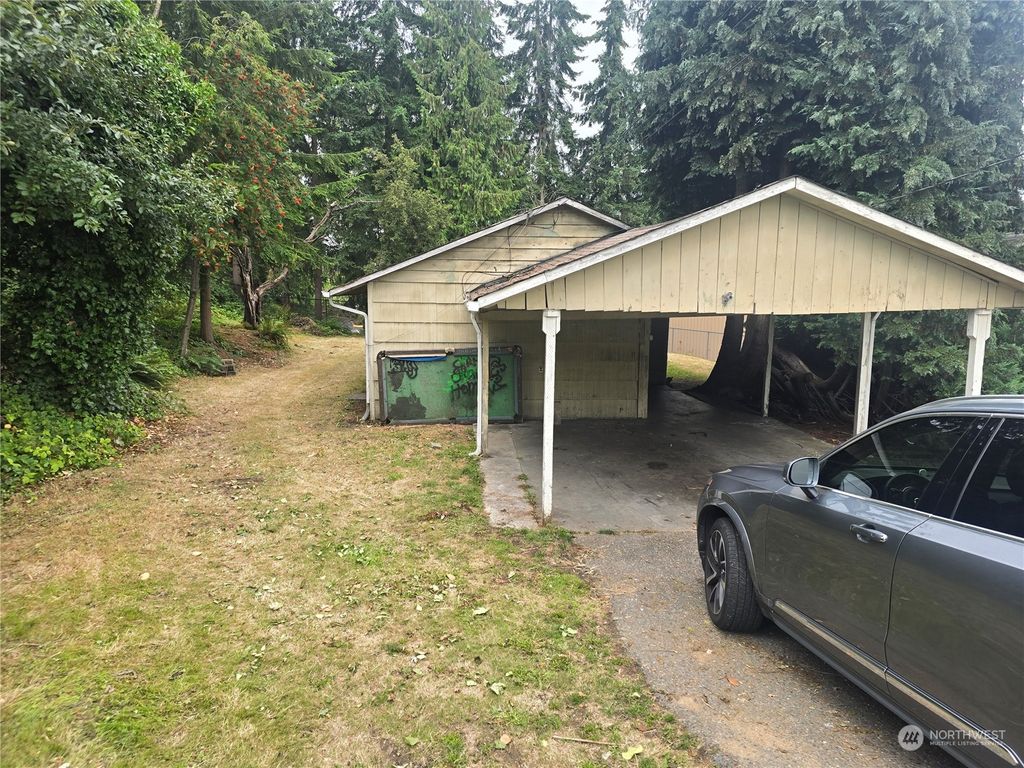 Photo of 21608 66th Avenue W, Mountlake Terrace, WA 98043 (MLS # 2296156)