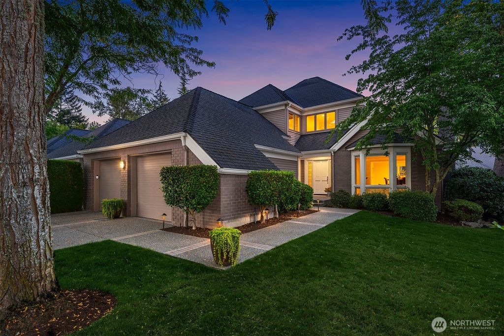 Photo of 1778 Bellevue Way NE, Bellevue, WA 98004 (MLS # 2428868)