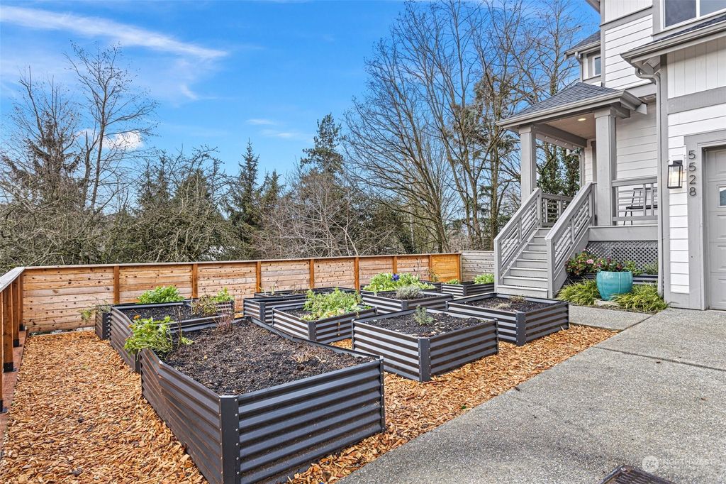 Photo of 5528 S 149th Street, Tukwila, WA 98168 (MLS # 2318195)