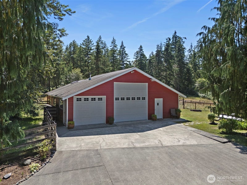 8802 Key Peninsula Highway NW