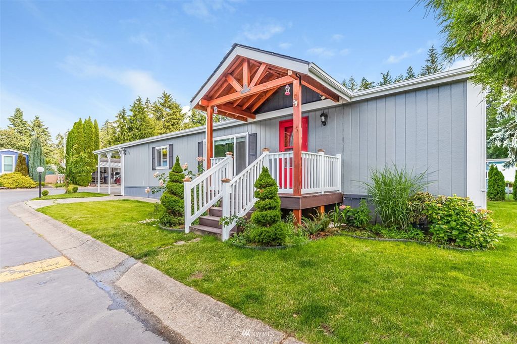 Photo of 3501 Auburn Way S #36, Auburn, WA 98092 (MLS # 1958952)