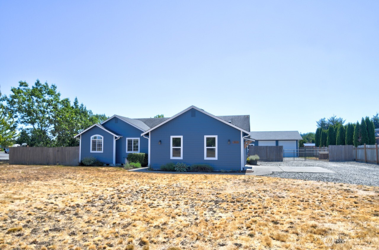 8603 194th Avenue SW