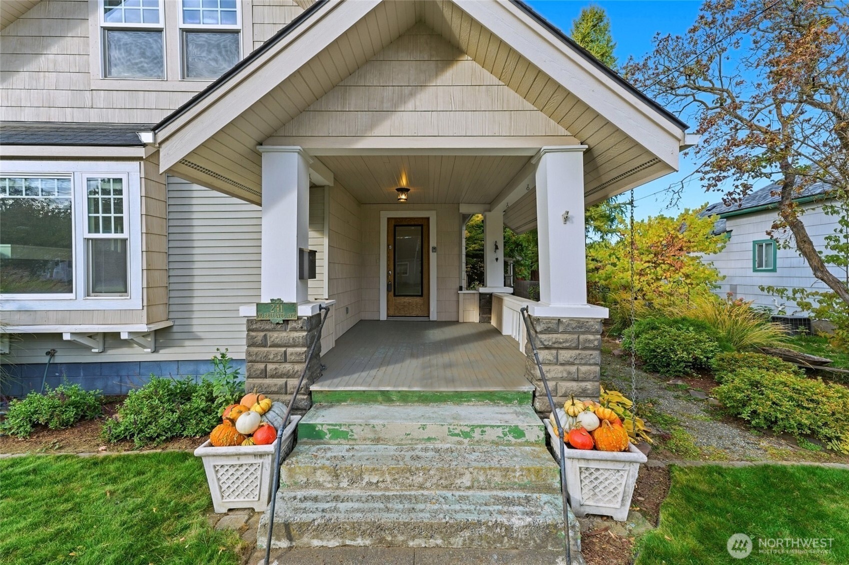 241 N Bellevue Avenue