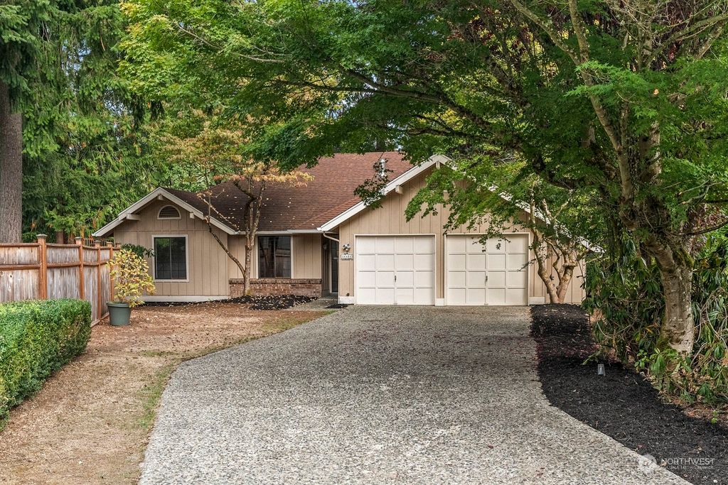 Photo of 14408 150th Avenue SE, Renton, WA 98059 (MLS # 2005131)