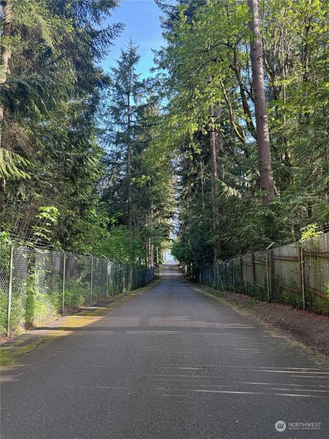 A home in Yelm