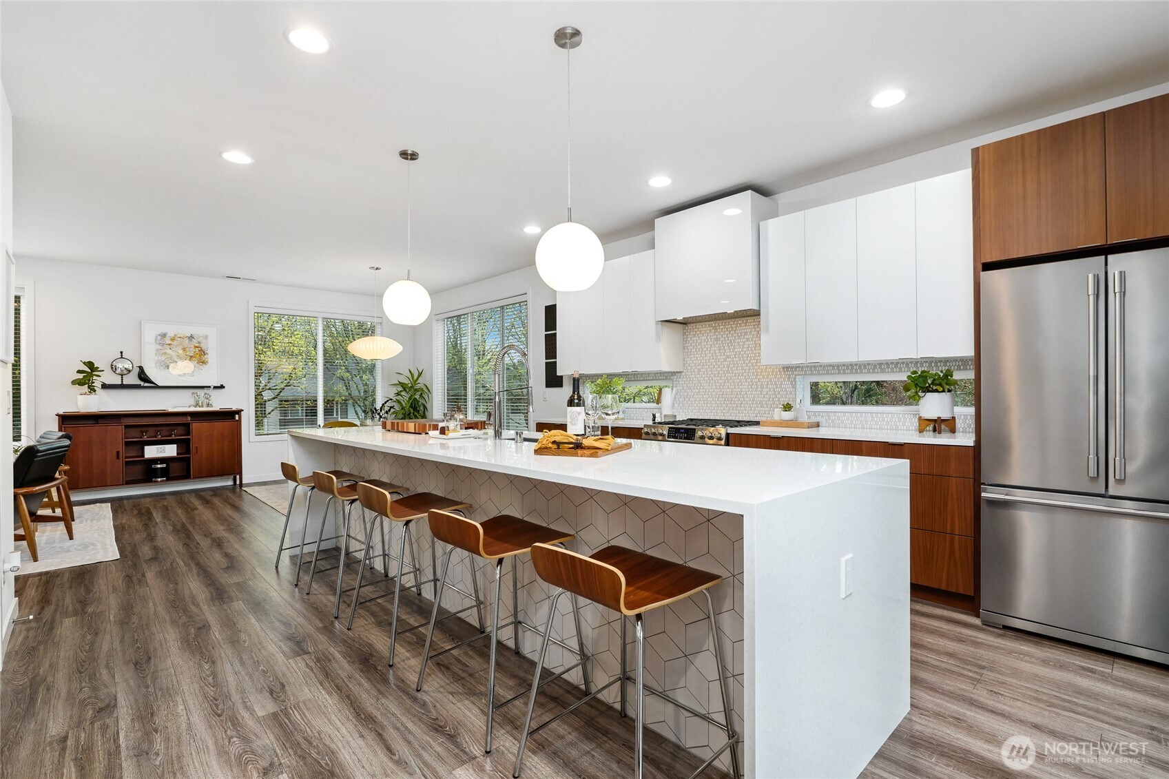 426 3rd Court NW