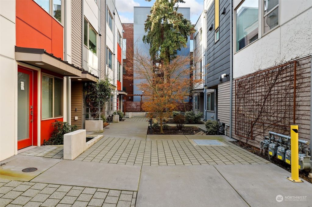 Photo of 1905 25th Avenue S #C, Seattle, WA 98144 (MLS # 2049233)