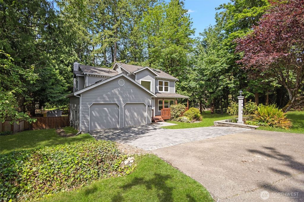 Photo of 2021 224th Place NE, Sammamish, WA 98074 (MLS # 2413937)