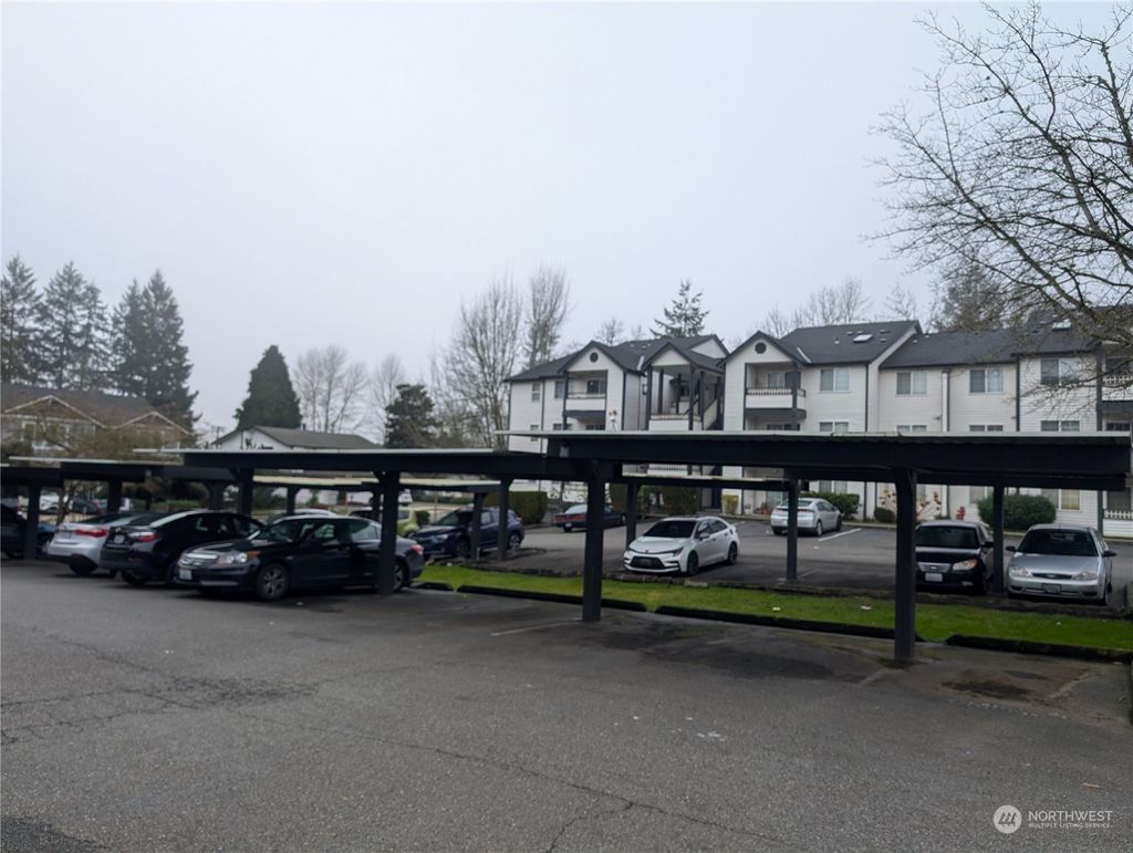 Photo of 10824 SE 170th Street #B103, Renton, WA 98055 (MLS # 2325587)