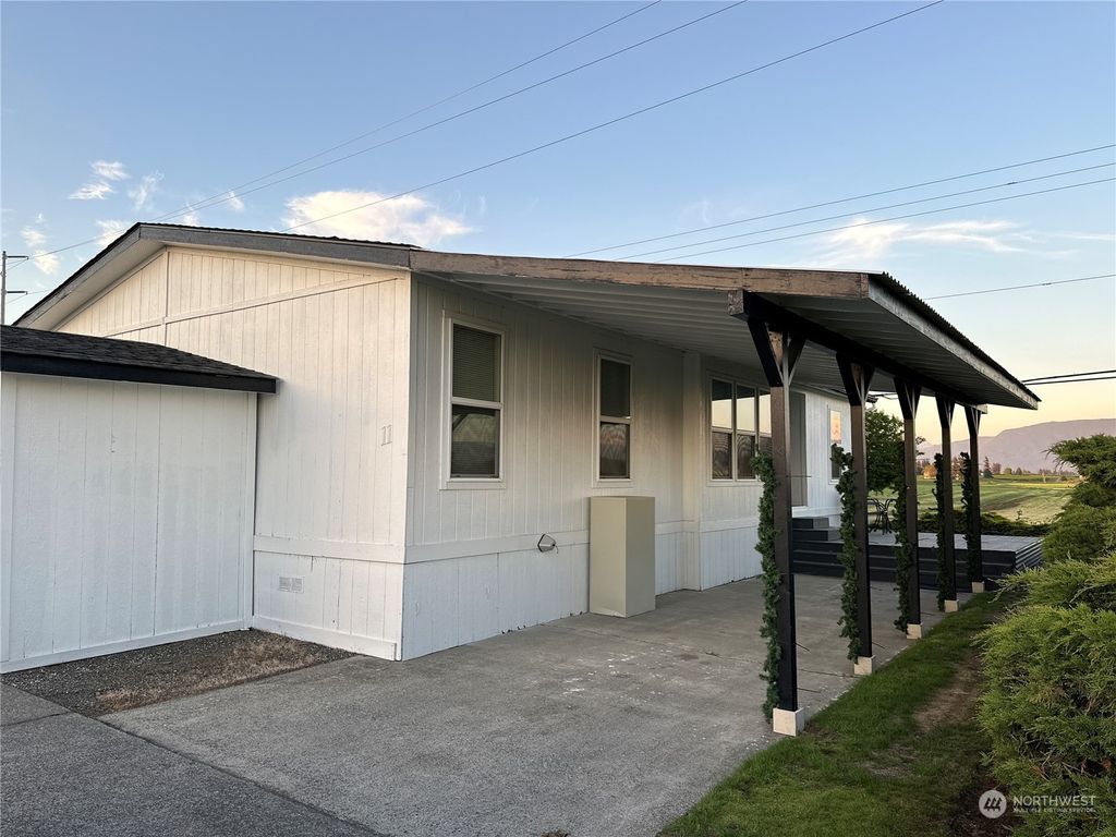 listing image 9369422585316133907