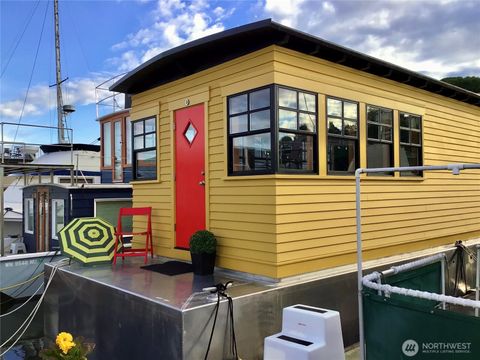 2040 Westlake Avenue N Unit 17, Seattle, WA 98109 - MLS#: 2374184