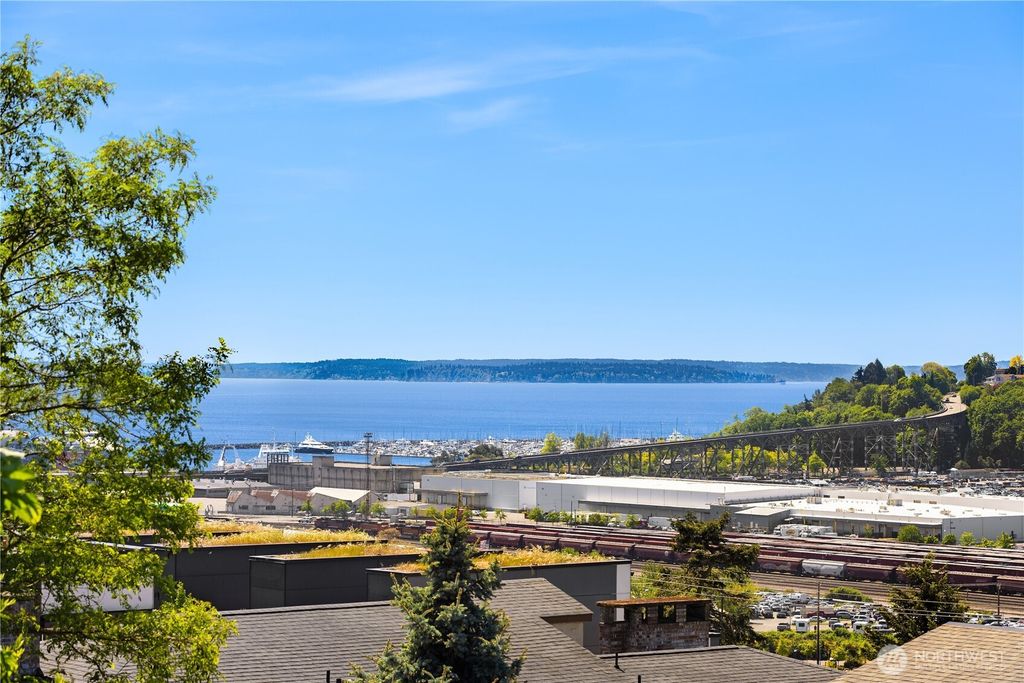 Photo of 2601 13th Avenue W, Seattle, WA 98119 (MLS # 2523748)