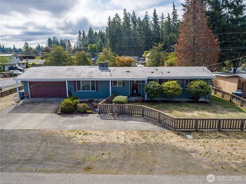Photo of 307 W H Street, Shelton, WA 98584 (MLS # 2433400)