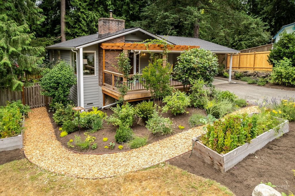Photo of 15835 197th Place NE, Woodinville, WA 98077 (MLS # 2136930)