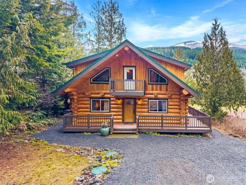 Photo of 19040 Glacier Rim Dr Dr, Glacier, WA 98244 (MLS # 2480831)