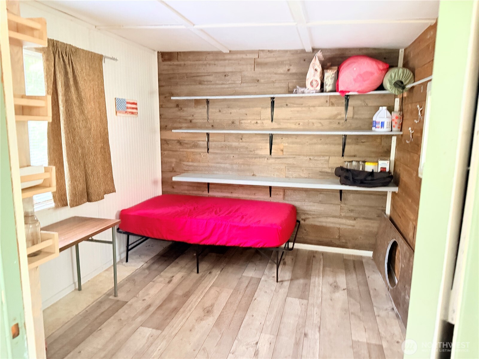 191 W Thunderbird Drive