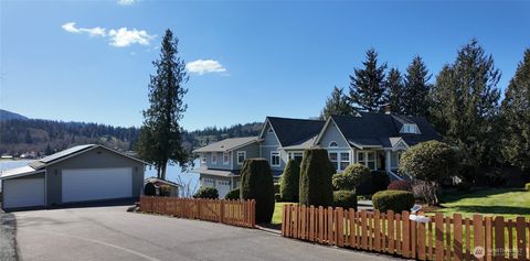 Photo of 17298 Lake View Boulevard, Mount Vernon, WA 98274 (MLS # 2497241)