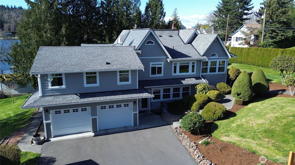 Photo of 17298 Lake View Boulevard, Mount Vernon, WA 98274 (MLS # 2497241)