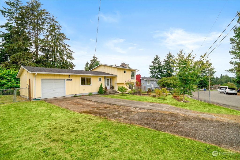 Photo of 28701 37th Place S, Auburn, WA 98001 (MLS # 2320429)